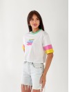 Жіноча яскрава футболка з написом бiлого кольору 33300
