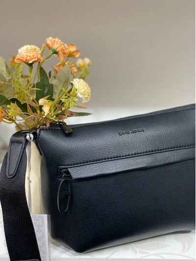 Женская базовая сумка через плече из эко-кожи черного цвета 32514