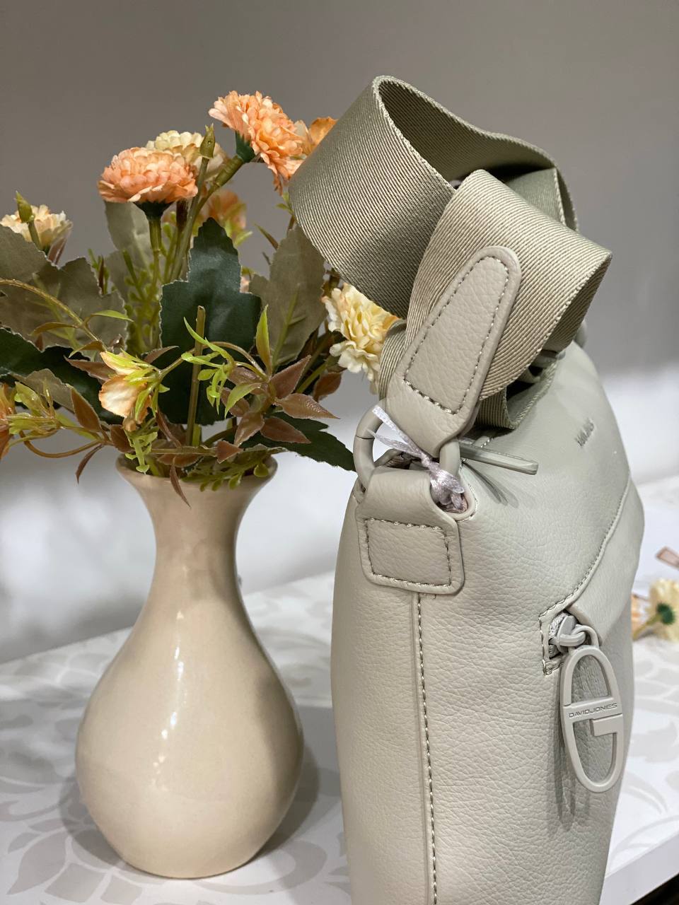 Женская базовая сумка через плече из эко-кожи оливкового цвета 32518