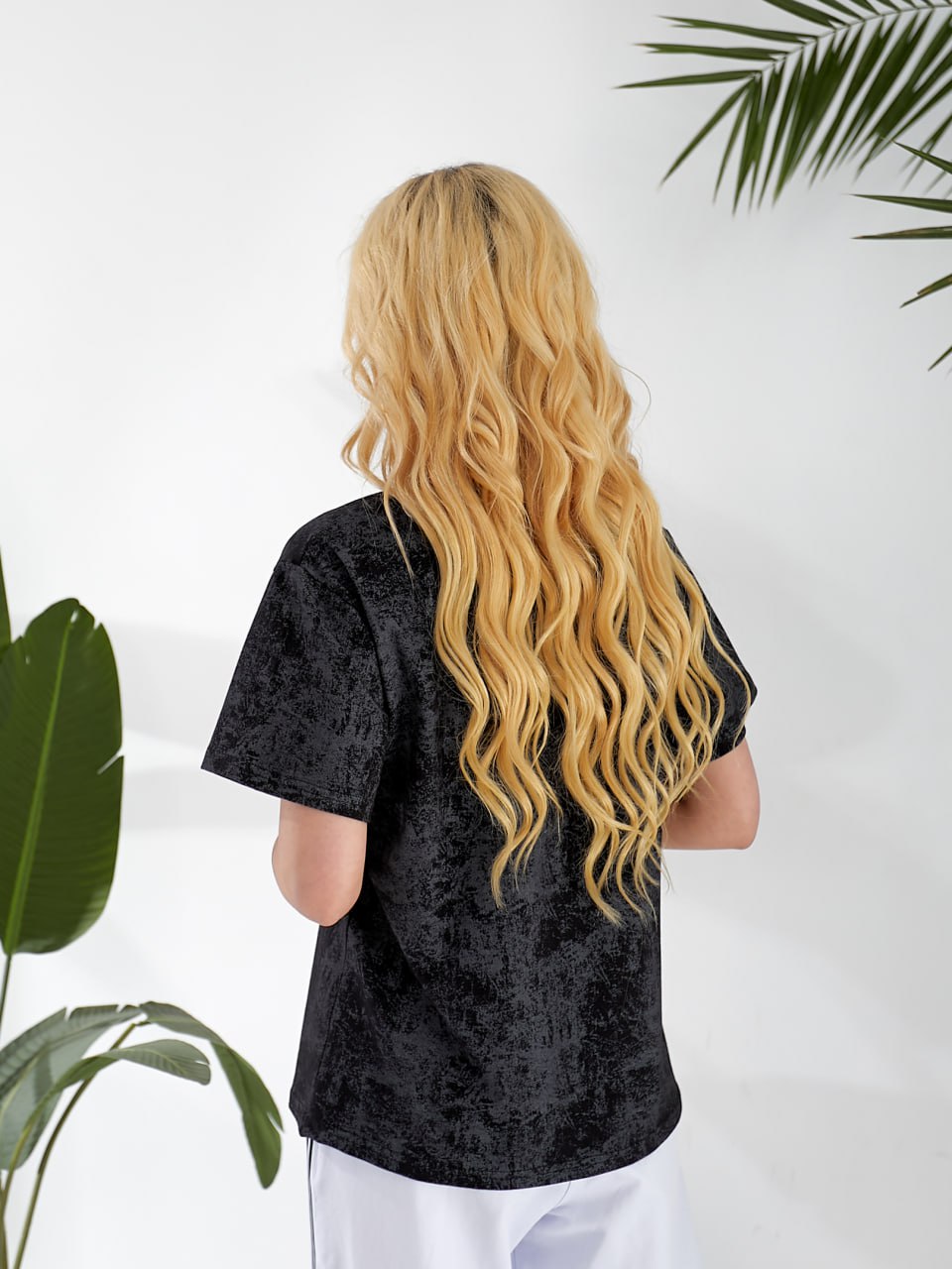 Женская футболка с эффектом варенного черного цвета 32871