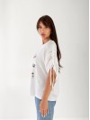 Жіноча футболка з паєтками бiлого кольору 33296