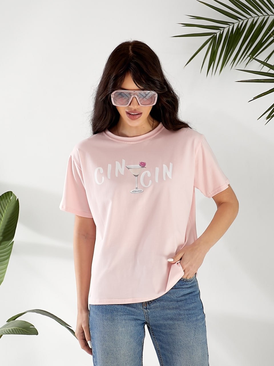 Жіноча футболка з малюнком рожевого кольору 32550