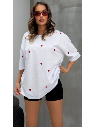 Жіноча футболка з серцями молочного кольору 32680