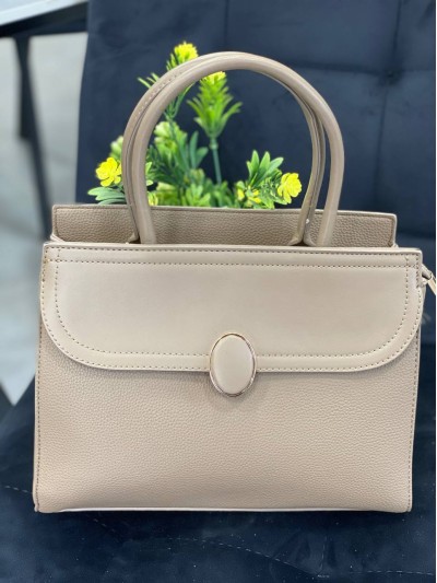 Жіноча класична сумка з еко-шкіри бежевого кольору 32238