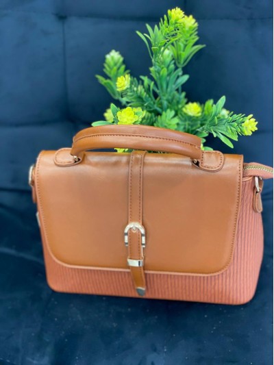 Жіноча комбiнована сумка з еко-шкіри коричневого кольору 32256