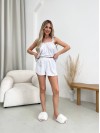 Жіноча піжама з шортами в серце бiлого кольору 32297