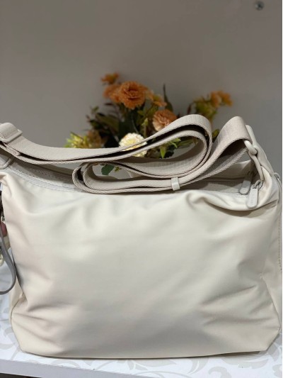 Женская повседневная сумка через плече из эко-кожи молочного цвета 32512
