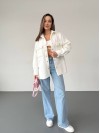 Жіноча сорочка з букле молочного кольору 30902