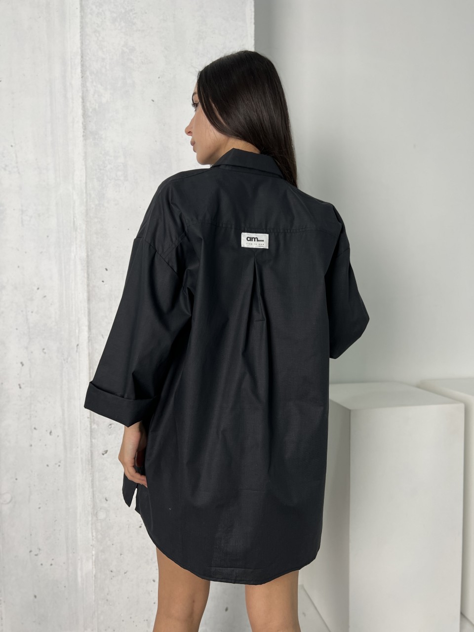 Жіноча сорочка oversize чорного кольору 27442