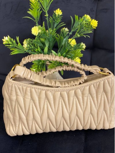 Жіноча сумка-багет із жатої еко-шкіри кавового кольору 32363