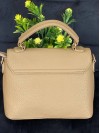 Жіноча сумка-портфель з пористої еко-шкіри бежевого кольору 32069