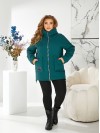 Жіноча зимова куртка з капюшоном смарагдового кольору 29757