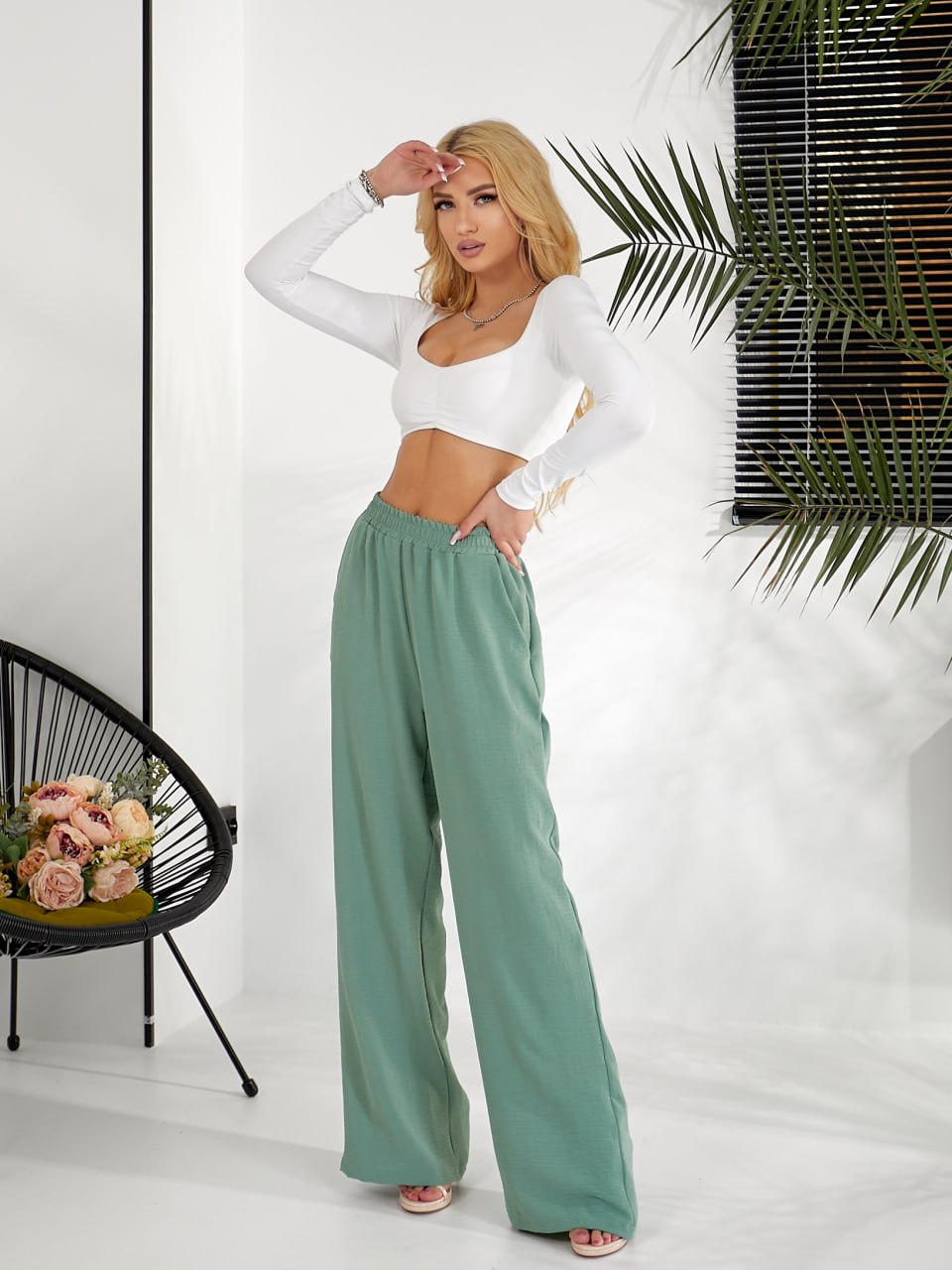 Жіночі прогулянковi штани оливкового кольору 31788