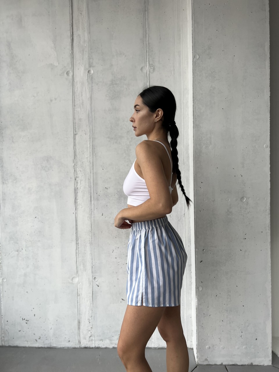 Жіночі шорти в блакитну смужку 27451