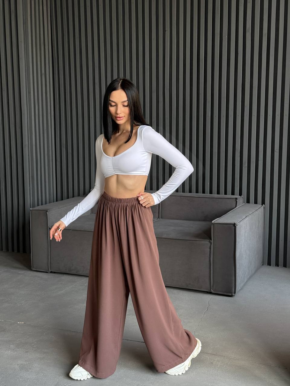 Жіночі вільні штани палаццо кавового кольору 31872