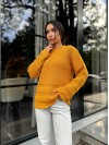Жіночий базовий светр помаранчевого кольору 30178