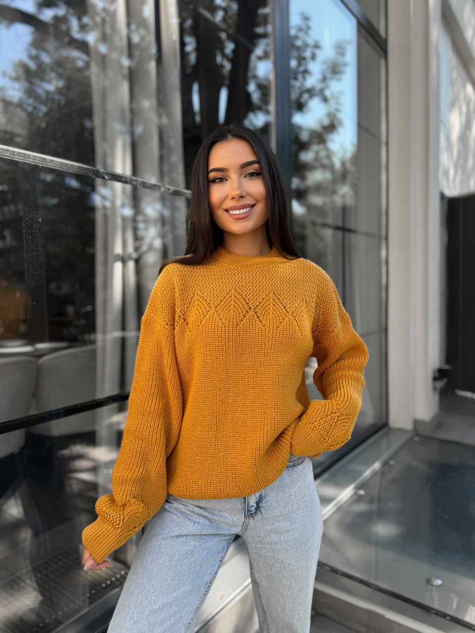 Класичний жіночий светр помаранчевого кольору 30188