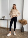Женский короткий свитер в полоску бежевого цвета 29868