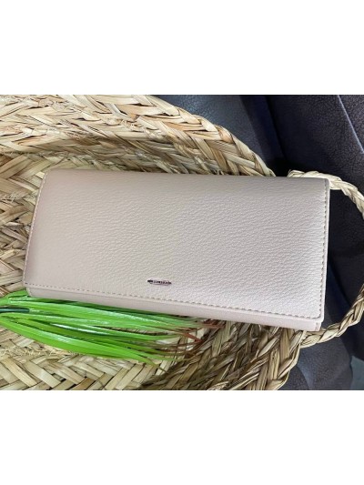 Женский кошелек из гладкой эко-кожи бежевого цвета 32489