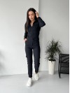 Жіночий костюм чорного кольору 26301