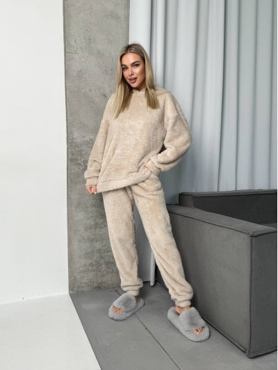 Жіночий костюм для дому з махри бежевого кольору 29908