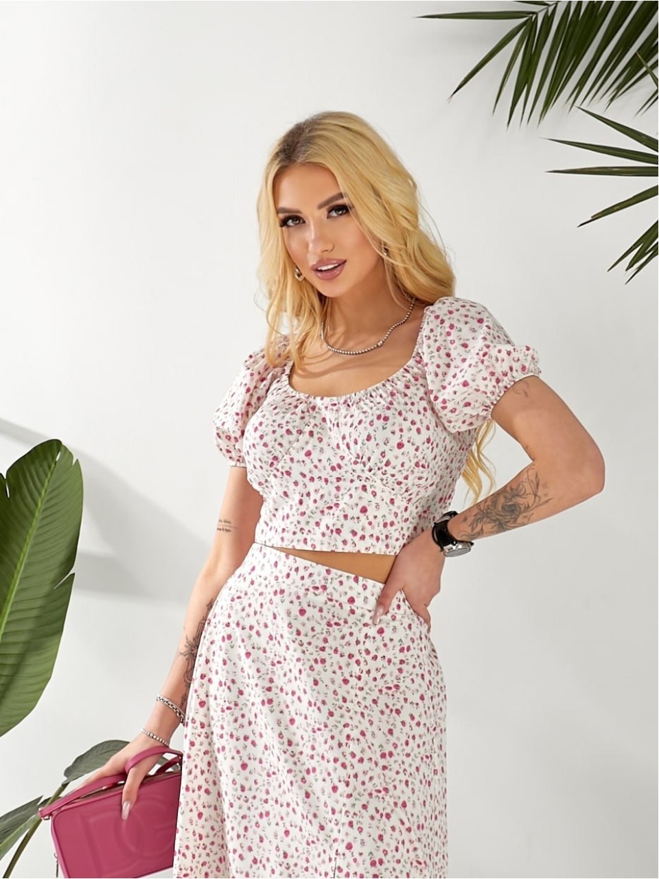 Жіночий костюм (топ+спідниця) молочного кольору 32411