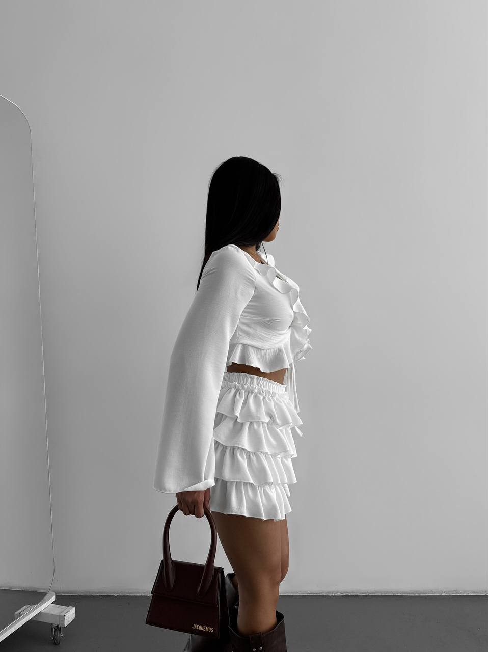 Женский костюм (топ+шорты) с рюшами молочного цвета 33064