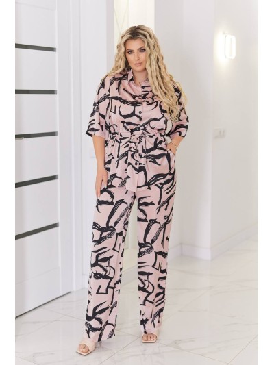 Жіночий легкий брючний костюм пудрового кольору 33139