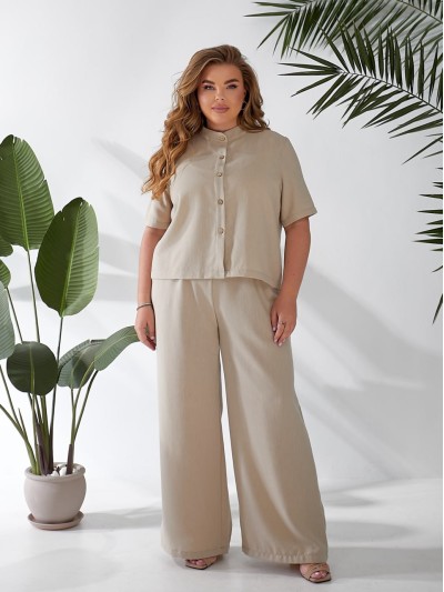 Женский легкий классический костюм бежевого цвета 33134