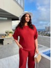 Женский легкий прогулочный костюм красного цвета 33403