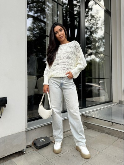 Женский легкий свитер молочного цвета 30285