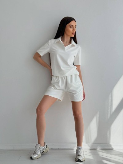 Жіночий літній костюм молочного кольору 32968