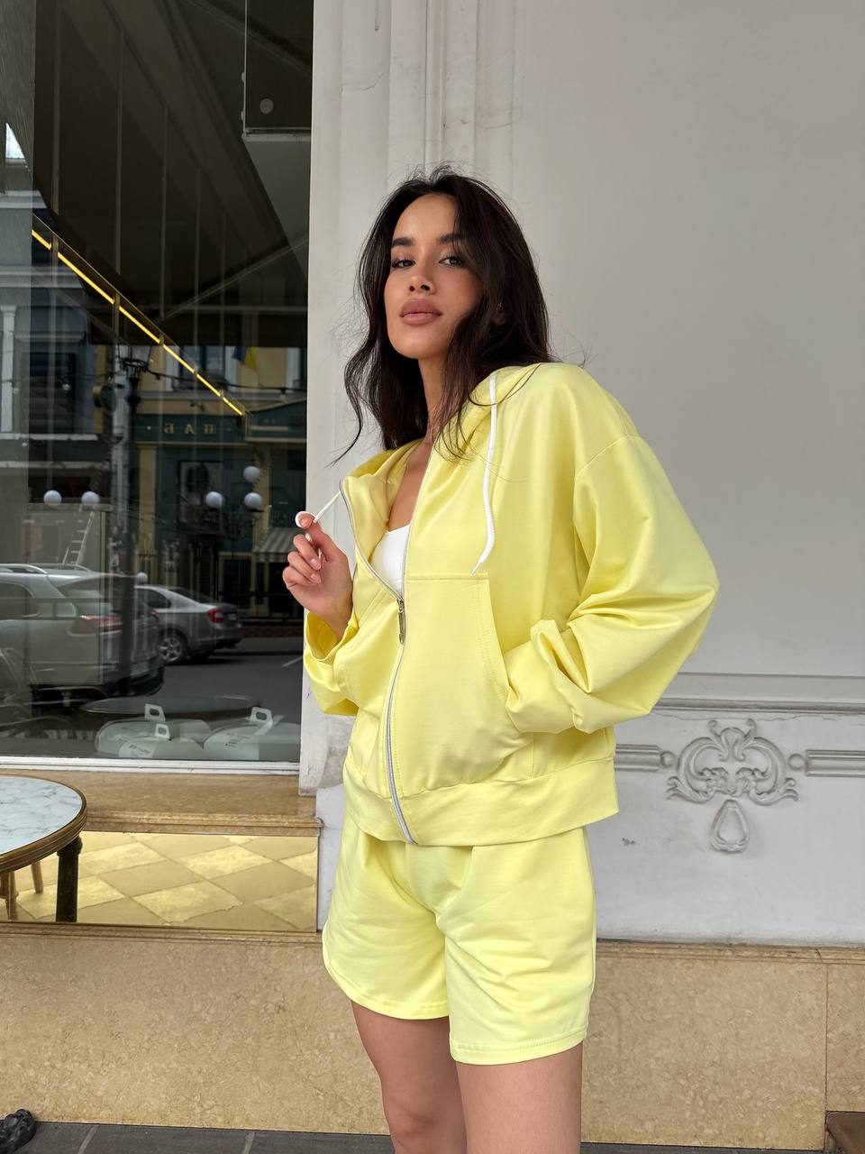 Жіночий літній спортивний костюм жовтого кольору 33484