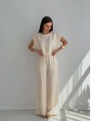 Жіночий повсякденний костюм бежевого кольору 32965