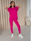 Жіночий повсякденний костюм (футболка+лосини) малинового кольору 32639