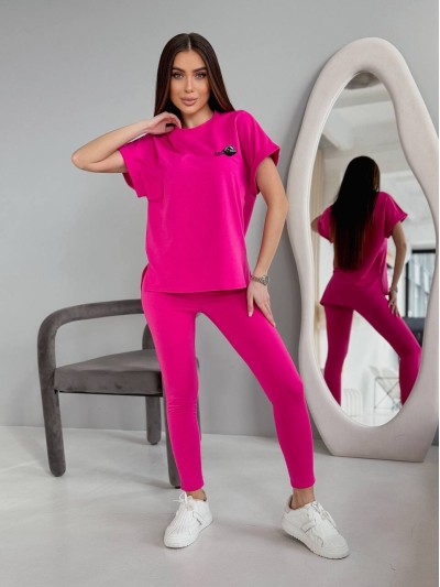 Жіночий повсякденний костюм (футболка+лосини) малинового кольору 32639