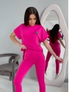 Жіночий повсякденний костюм (футболка+лосини) малинового кольору 32639