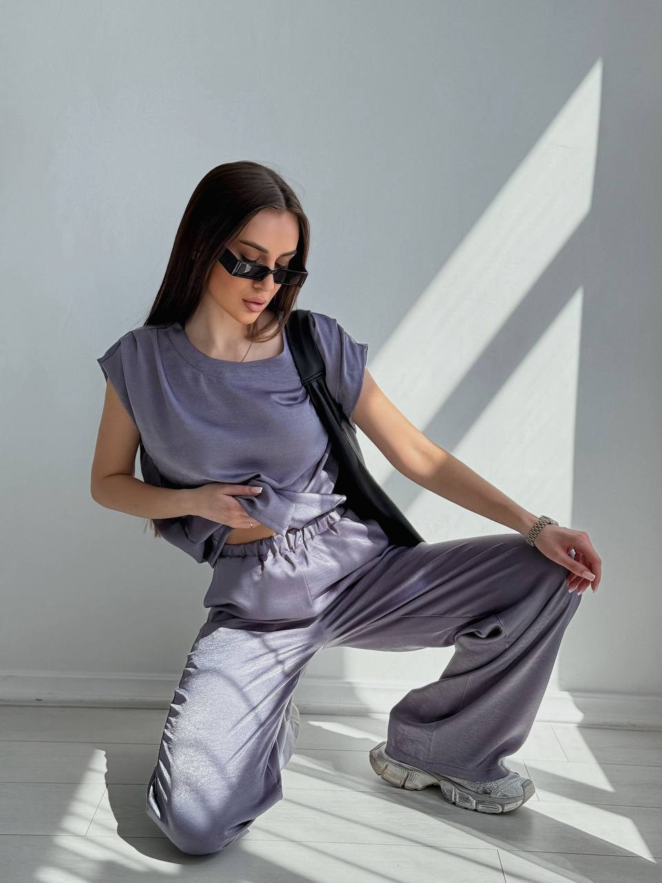 Жіночий повсякденний костюм графiтового кольору 32966