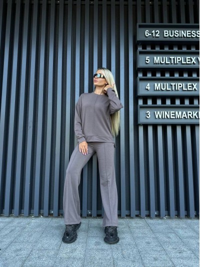 Женский повседневный костюм кофейного цвета 32043