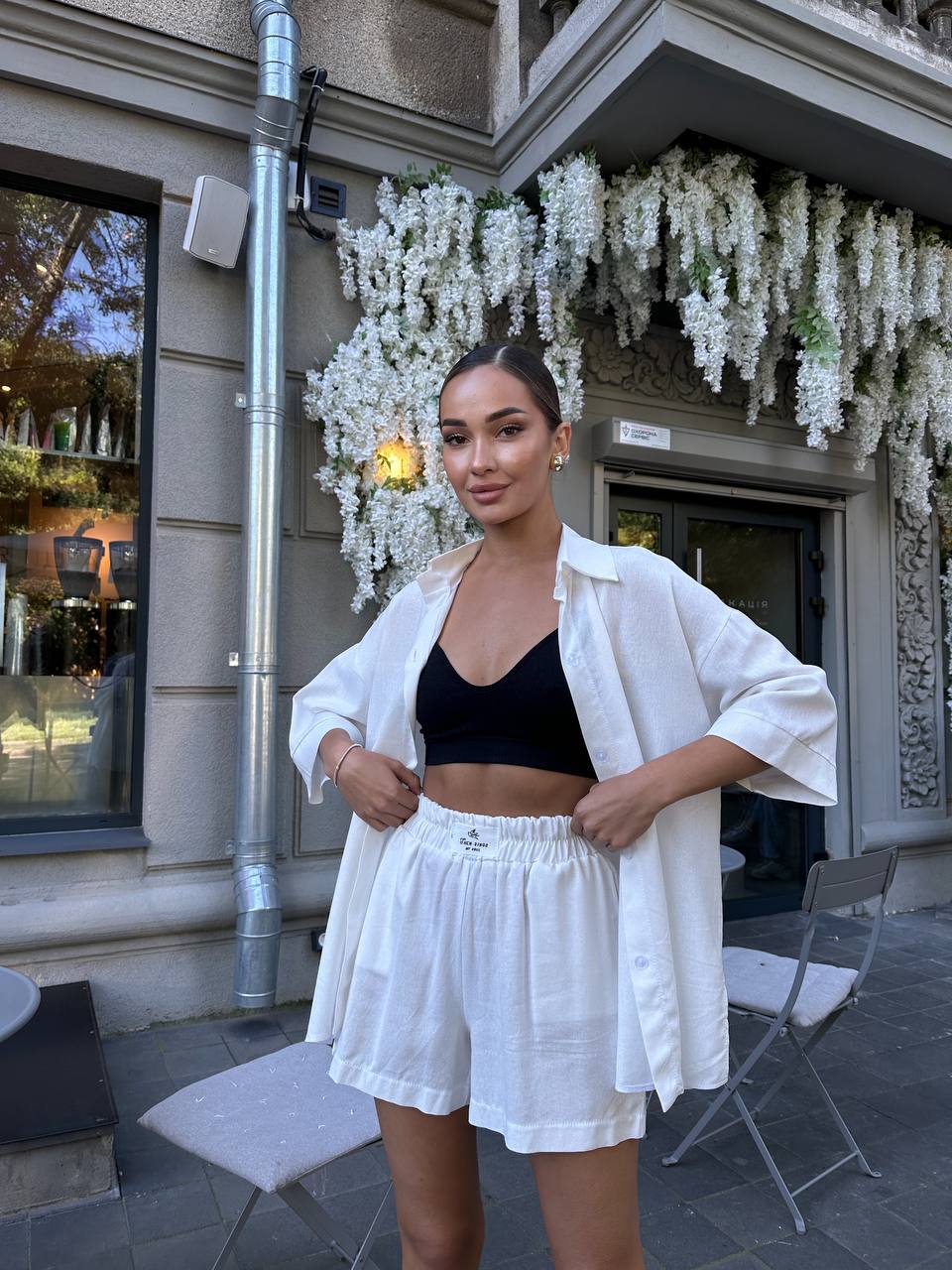 Жіночий повсякденний костюм з шортами молочного кольору 32897