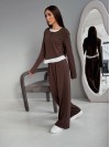 Жіночий прогулянковий костюм коричневого кольору 32655