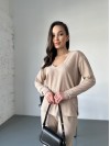 Жіночий прогулянковий костюм з трикотажу в рубчик бежевого кольору 31196
