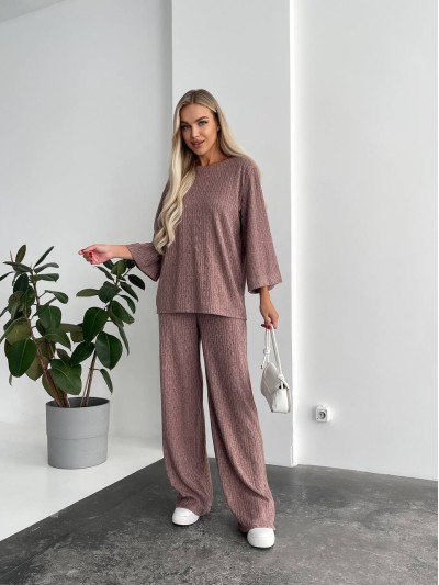 Женский прогулочный костюм свободного кроя кофейного цвета 29208