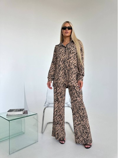 Жіночий прогулянковий костюм кольору бежевої зебри 27390