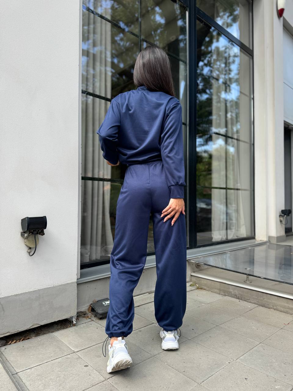 Жіночий спортивний костюм із трикотажу синього кольору 29181