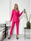 Жіночий стильний костюм-трійка малинового кольору 25779