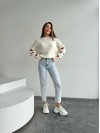 Жіночий светр оверсайз молочного кольору 26919