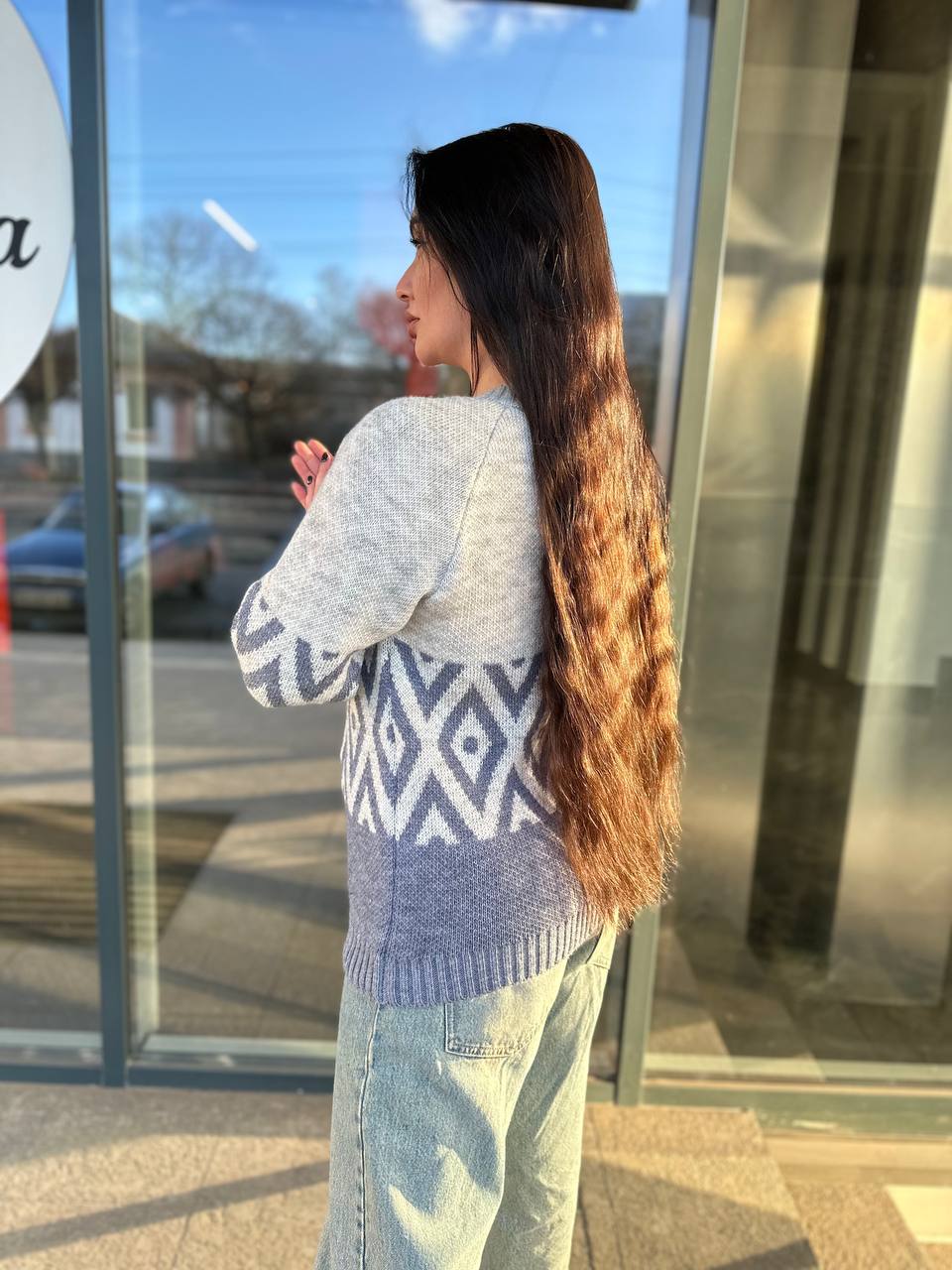 Жіночий светр із малюнком синього кольору 30458