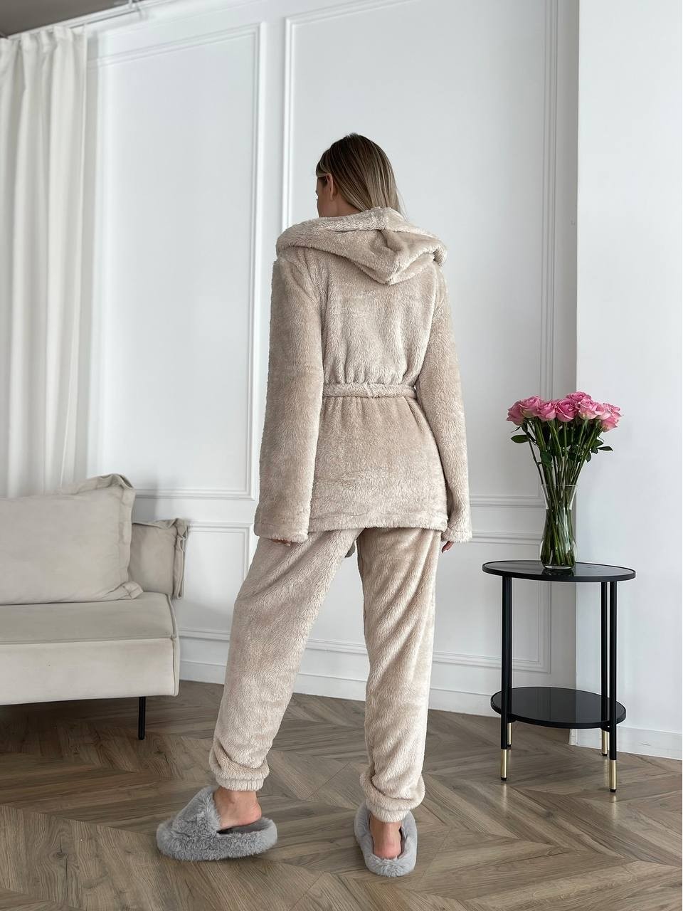 Жіночий теплий костюм 3-ка для дому бежевого кольору 29821
