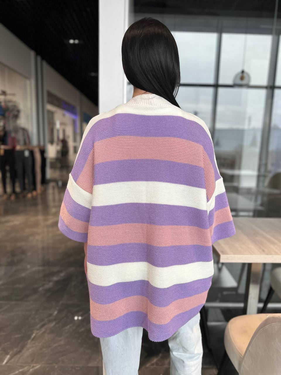 Жіночий в'язаний кардиган бузкового кольору 30137